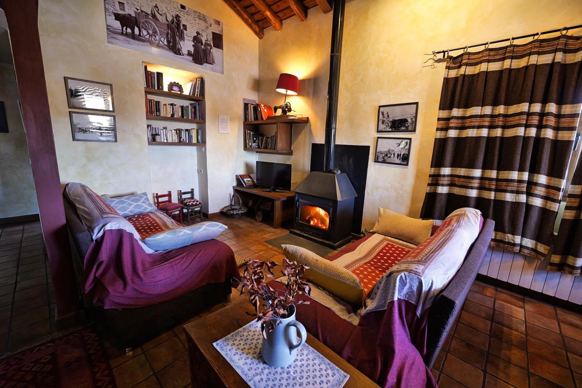 Casa Del Altozano Villa Barajas de Gredos ภายนอก รูปภาพ