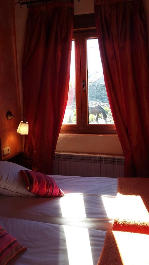 Casa Del Altozano Villa Barajas de Gredos ภายนอก รูปภาพ