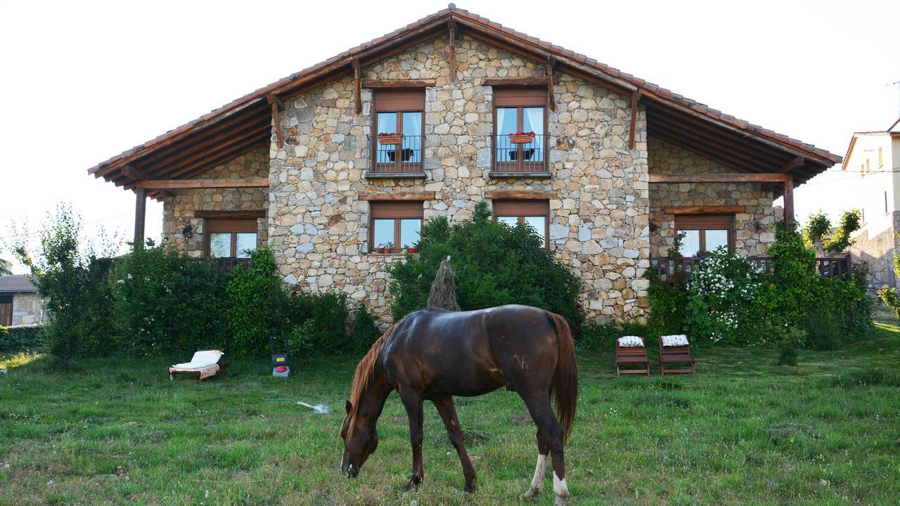 Casa Del Altozano Villa Barajas de Gredos ภายนอก รูปภาพ